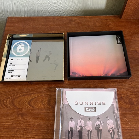 K-Pop Day 6 Sunrise CD - Picture 11 of 17